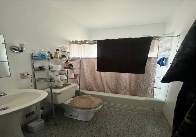 Photo 4 of Multi family home for sale at 206 Kirkland Rd, Rochester, NY 14611 | MLS# R1688561 | Listing updated on 2026-06-20