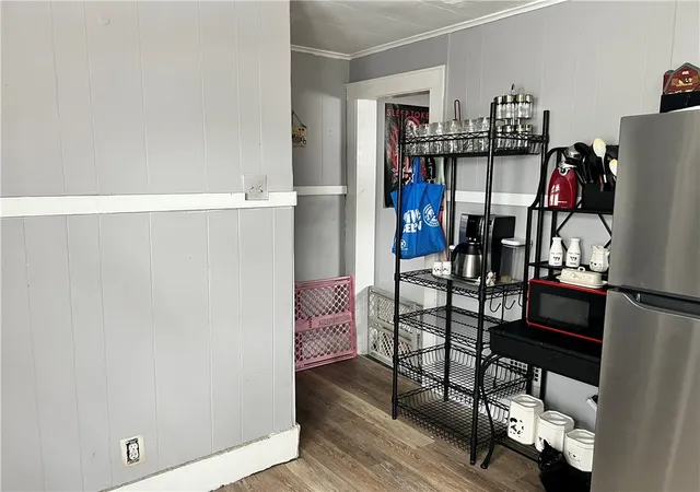 Photo 4 of Single family home for sale at 154 Furlong St, Rochester, NY 14621 | MLS# R1687209 | Listing updated on 2026-06-20