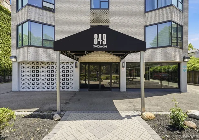 4th image of 849 Delaware Ave, Buffalo, NY 14209
