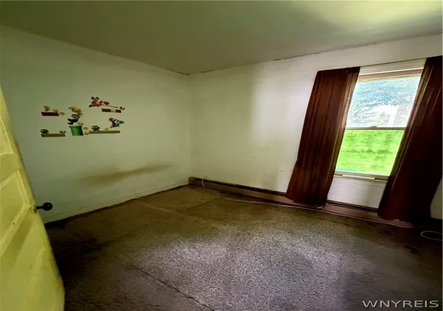 Listing Photo 2 - Condo for sale in building located at 31 Ideal St, Buffalo, NY 14206 - Unit #