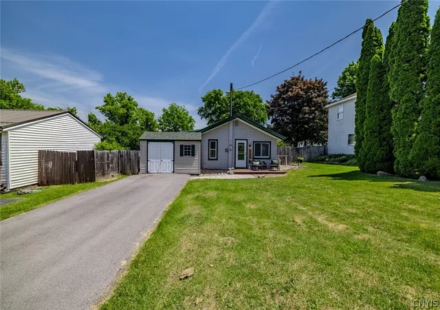 Photo 1 of Sale Pending at 4556 Wilcox Pl, Jamesville, NY 13078 | MLS# S1688504 | Listing updated on 2026-07-20