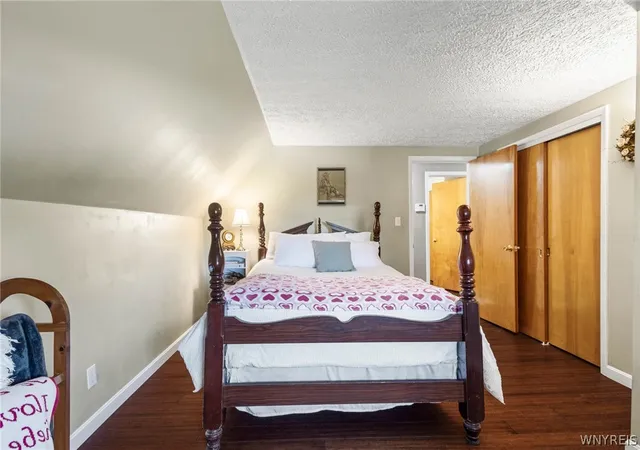 Homes for sale in Batavia, NY | 8248 Lewiston Rd, Batavia, NY 14020 | MLS# B1688613