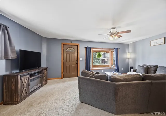 Homes for sale in Pembroke, NY | 40 Alleghany Rd, Pembroke, NY 14036 | MLS# B1688869