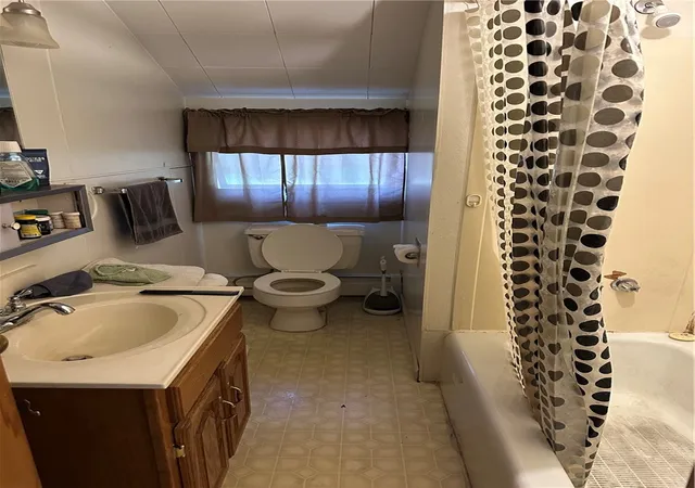 Listing Photo 2 - Condo for sale in building located at 116 Derrick Rd, Bradford, PA 16701 - Unit #