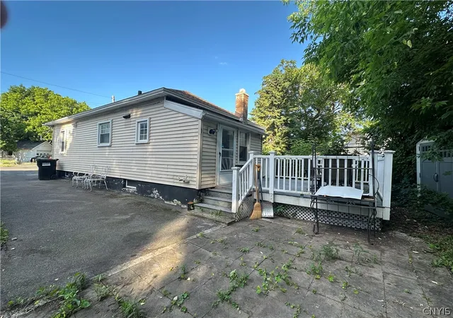 4th image of 117 Hood Ave, Syracuse, NY 13208 | MLS# S1688475