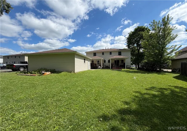 27th image of 1712 Como Park Blvd, Depew, NY 14043 | MLS# B1688884
