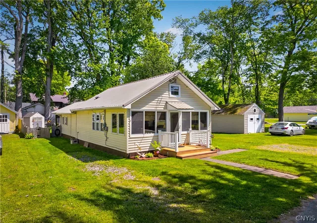 Photo 5 of Single family home for sale at 105 26th Avenue, Blossvale, NY 13308 | MLS# S1688786 | Listing updated on 2026-08-03
