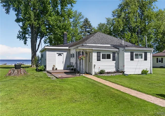 Homes for sale in Sullivan, NY | 9435 Lakeshore View Rd, Sullivan, NY 13037 | MLS# S1687872