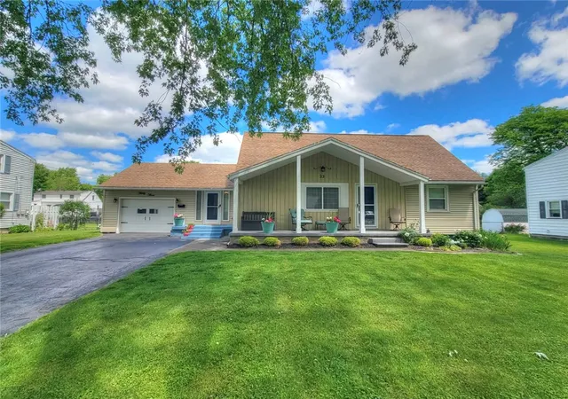 2nd image of 33 Mercedes Dr, Chili, NY 14624 | MLS# R1688896