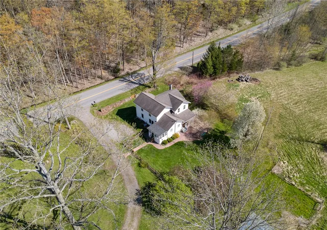 Homes for sale in Walworth, NY | 4427 Boynton Rd, Walworth, NY 14568 | MLS# R1669609