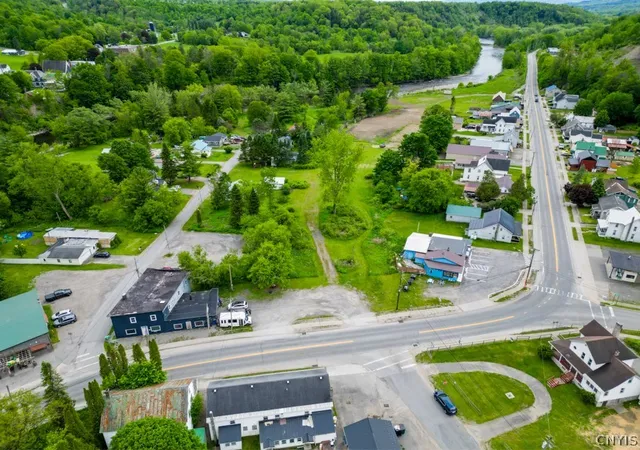 5th image of 35 Bridge St, Middleville, NY 13406 | MLS# S1689023