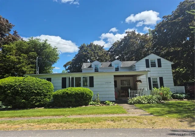 Homes for sale in Carlton, NY | 13234 Church St, Carlton, NY 14571 | MLS# B1687808