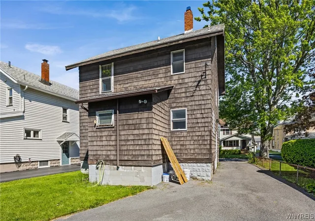 Homes for sale in Batavia City, NY | 29 N Lyon St, Batavia City, NY 14020 | MLS# B1688418
