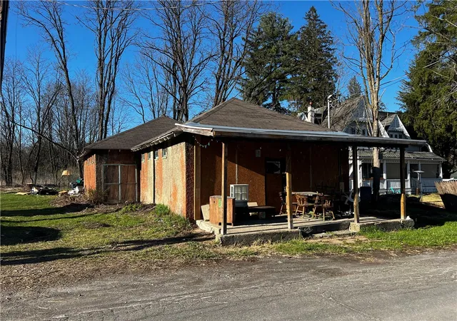 Homes for sale in Barton, NY | 17 Main St, Barton, NY 14859 | MLS# R1687865