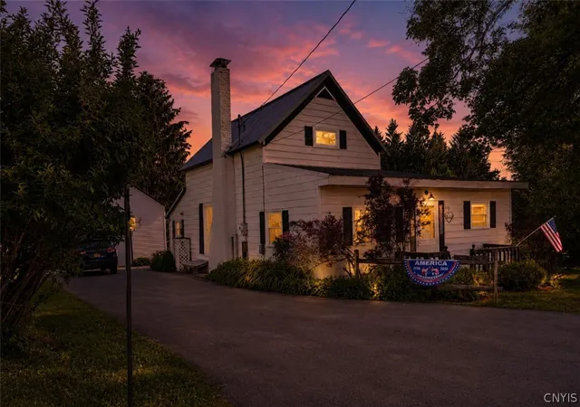 41st image of 15 High St, Richfield, NY 13439 | MLS# S1689098
