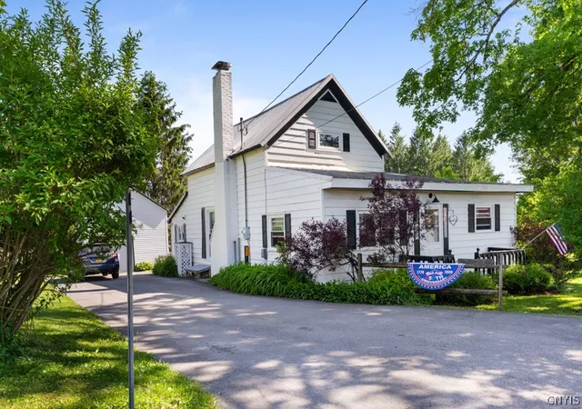 5th image of 15 High St, Richfield, NY 13439 | MLS# S1689098