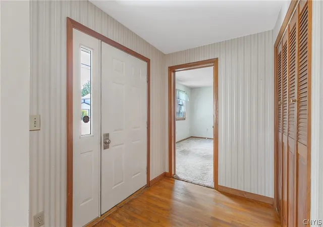 Homes for sale in Fulton, NY | 352 W 4Th St S, Fulton, NY 13069 | MLS# S1689014