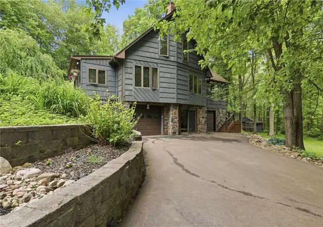 Homes for sale in Manchester, NY | 696 Curran Rd #702, Manchester, NY 14548 | MLS# R1688799