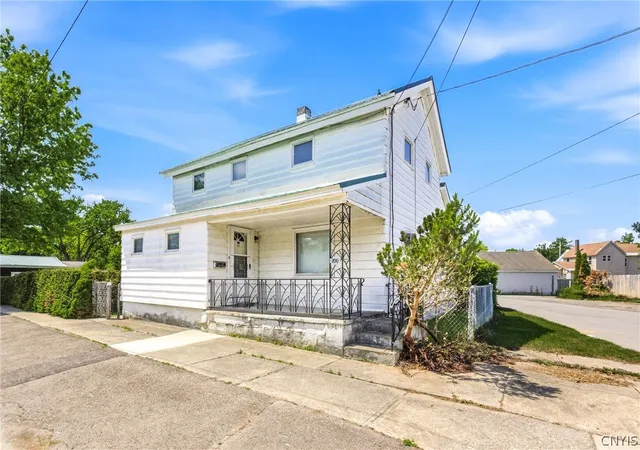 Homes for sale in Rome, NY | 200 E North St, Rome, NY 13440 | MLS# S1686305
