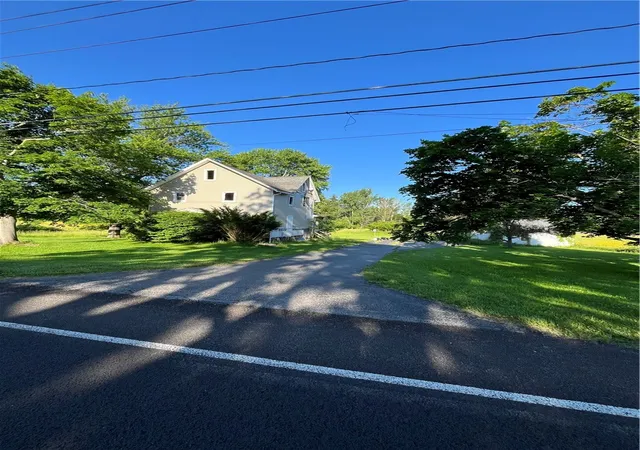 Homes for sale in Williamson, NY | 6705 E Townline Rd, Williamson, NY 14589 | MLS# R1688550