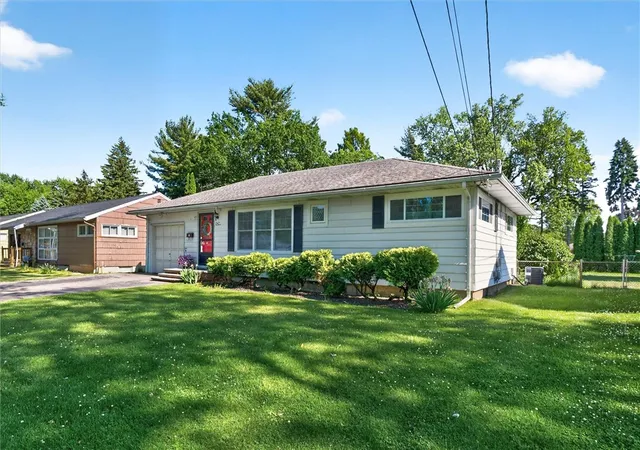 3rd image of 213 Ransford Ave, Rochester, NY 14622 | MLS# R1689169