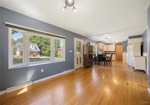 Homes for sale in Vernon, NY | 25 Van Epps St, Vernon, NY 13476 | MLS# S1688638