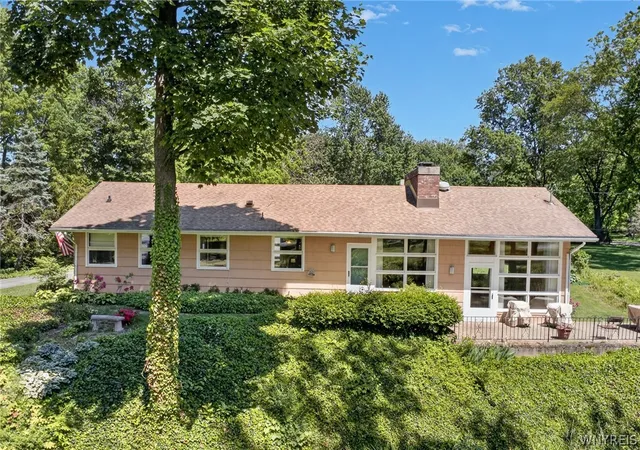 5th image of 924 River Rd, Porter, NY 14174 | MLS# B1689238