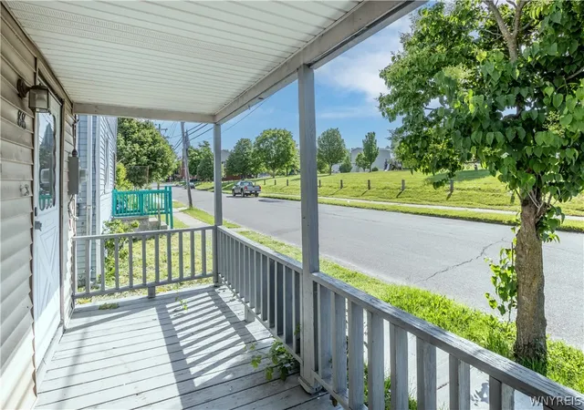 Photo 2 of Single family home for sale at 88 Lewis St, Buffalo, NY 14206 | MLS# B1687041 | Listing updated on 2026-07-16