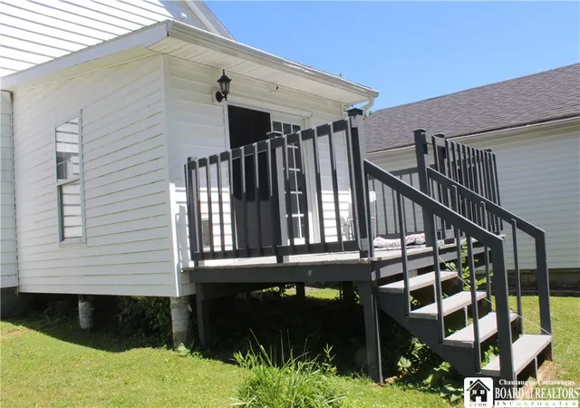 Photo 3 of Single family home for sale at 119 Eagle St, Fredonia, NY 14063 | MLS# R1688852 | Listing updated on 2026-07-16
