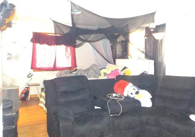 Listing Photo 4 - Condo for sale in building located at 44 Peckham St, Rochester, NY 14621