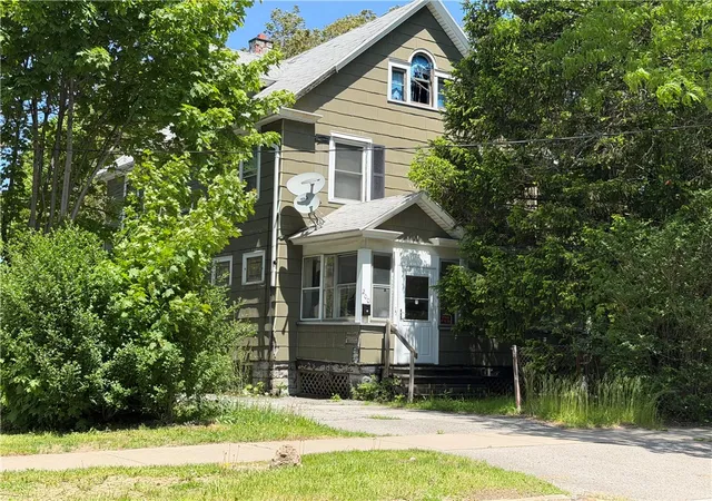 1st image of 200 Norton St, Rochester, NY 14621 | MLS# R1689240