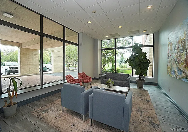 Listing Photo 4 - Condo for sale in building located at 200 Lakefront Blvd, Buffalo, NY 14202 - Unit #301