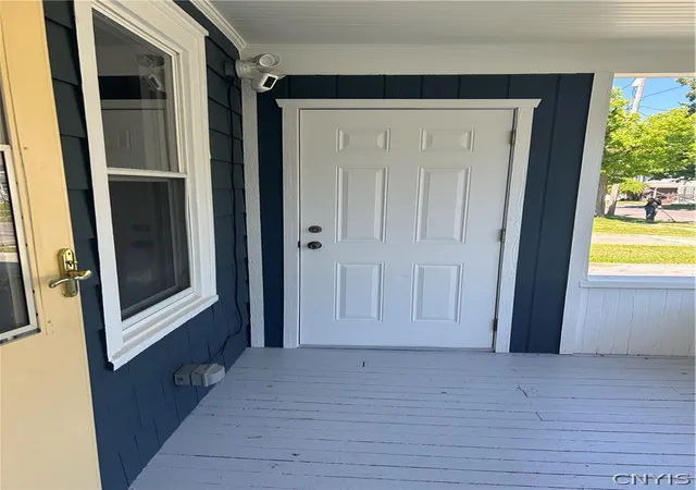 Photo 5 of Single family home for sale at 623 Cooper St, Watertown, NY 13601 | MLS# S1687493 | Listing updated on 2026-07-19