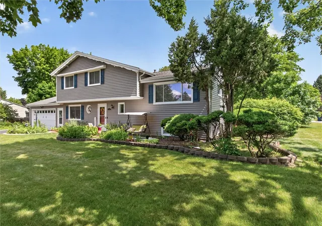 Homes for sale in Gates, NY | 2 Bryn Mawr Rd, Gates, NY 14624 | MLS# R1689233