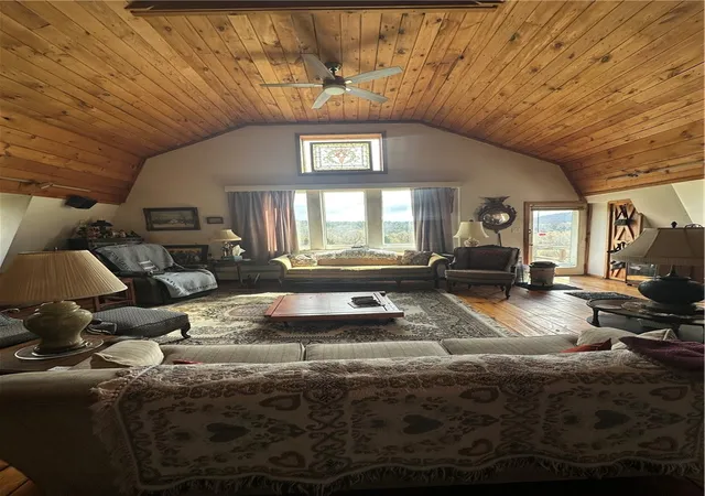 32nd image of 278 Taylor Rd, Stamford, NY 12167 | MLS# R1688982