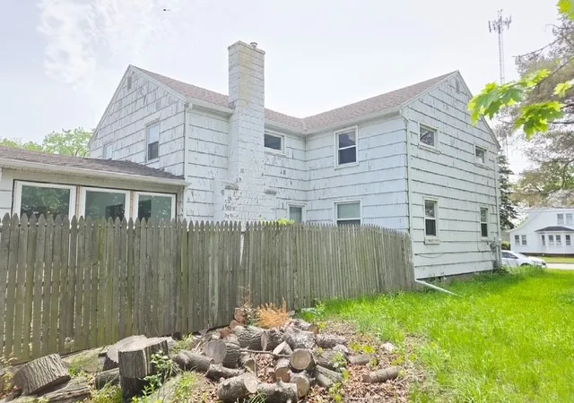 3rd image of 2500 Brighton Henrietta Town Line Rd, Rochester, NY 14623 | MLS# R1689323