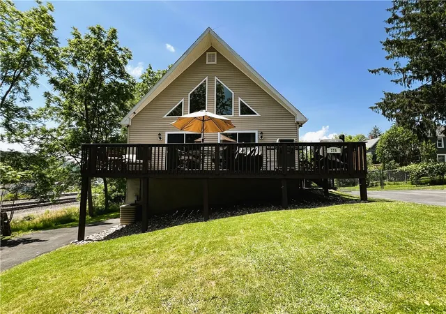3rd image of 275 Bridge St Ext, Corning, NY 14830 | MLS# R1688481