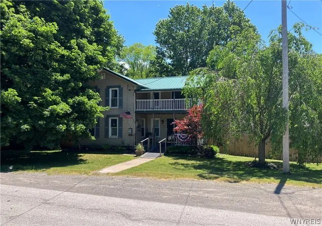 Photo 2 of Single family home for sale at 10296 Ridge Rd, Medina, NY 14103 | MLS# B1688579 | Listing updated on 2026-07-23