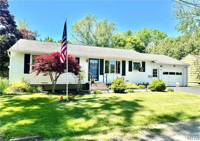 Homes for sale in Whitestown, NY | 4 Cedar St, Whitestown, NY 13424 | MLS# S1689302