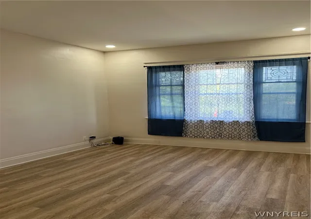 2nd image of 789 N Division St #S, Buffalo, NY 14210 | MLS# B1687954