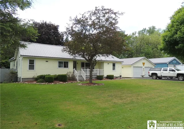Homes for sale in Randolph, NY | 257 Spring St, Randolph, NY 14772 | MLS# R1688494