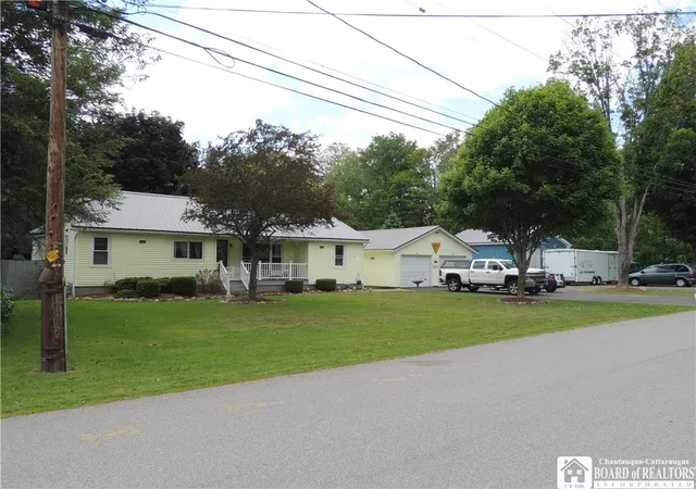 Homes for sale in Randolph, NY | 257 Spring St, Randolph, NY 14772 | MLS# R1688494