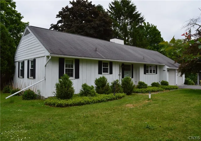 3rd image of 7514 River Rd, Lysander, NY 13027 | MLS# S1689384
