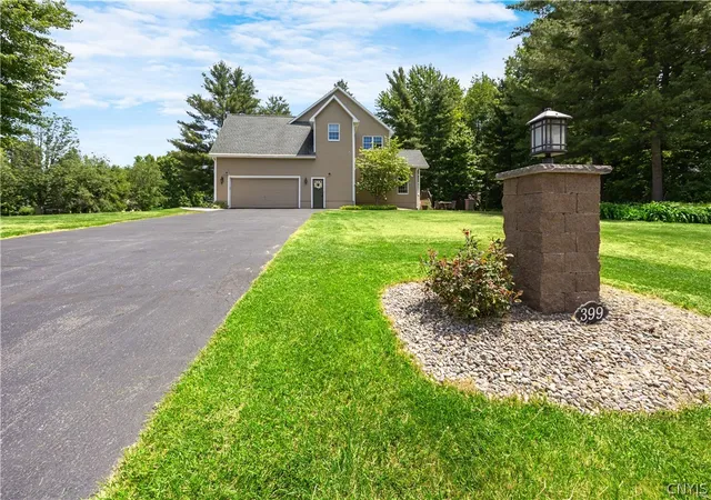 4th image of 399 Hourglass Ln, Lysander, NY 13027 | MLS# S1689322