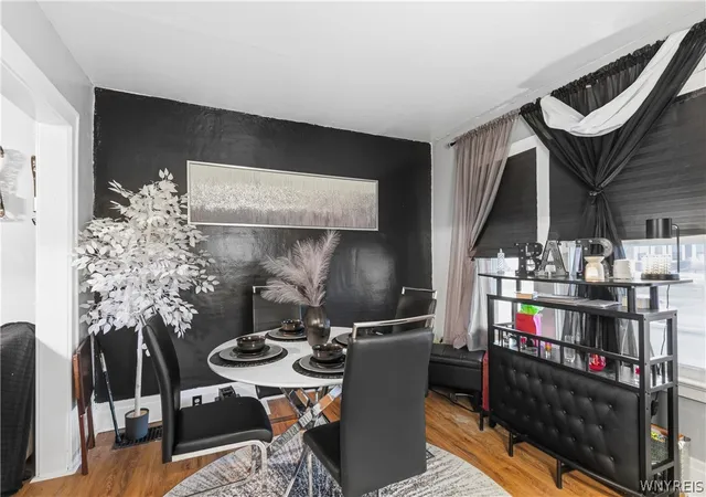 5th image of 20 Beatrice Ave, Buffalo, NY 14207 | MLS# B1686479