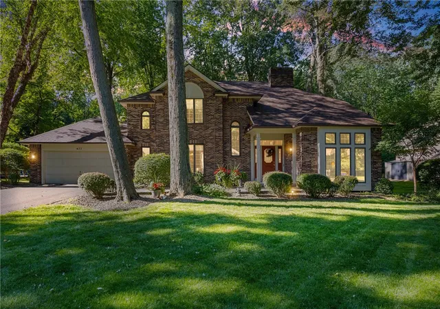 1st image of 477 Maplewoods Ln, Webster, NY 14580 | MLS# R1682877