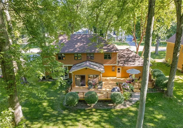 50th image of 477 Maplewoods Ln, Webster, NY 14580 | MLS# R1682877