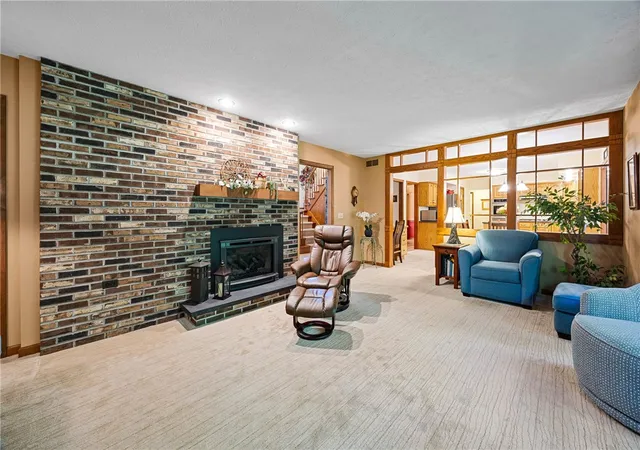 5th image of 477 Maplewoods Ln, Webster, NY 14580 | MLS# R1682877