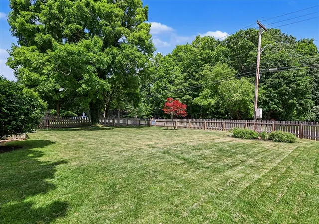 Homes for sale in Penfield, NY | 9 Poplar Dr, Penfield, NY 14625 | MLS# R1685928