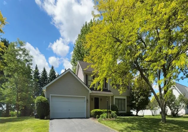 1st image of 1427 Fieldcrest Dr, Webster, NY 14580 | MLS# R1689272